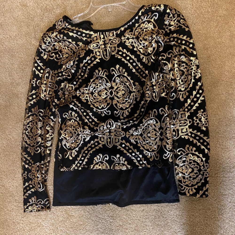 Shirt - Picture 3 of 3